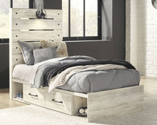 Load image into Gallery viewer, Cambeck - Panel Bed
