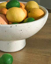 Load image into Gallery viewer, Dallinworth - Bowl - White / Black
