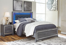 Load image into Gallery viewer, Lodanna - Panel Bed
