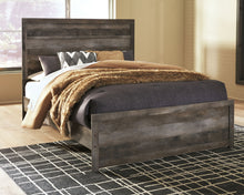 Load image into Gallery viewer, Wynnlow - Panel Bed
