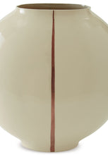 Load image into Gallery viewer, Sheabourne - Vase
