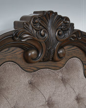 Load image into Gallery viewer, Maylee - Upholstered Bed
