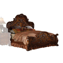 Load image into Gallery viewer, Dresden Eastern King Bed
