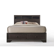 Load image into Gallery viewer, Madison II Queen Bed
