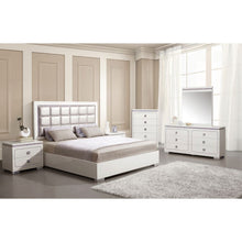 Load image into Gallery viewer, Valentina Queen Bed
