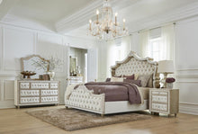 Load image into Gallery viewer, ANTONELLA EASTERN KING BED 4 PC SET 223521KE-S4
