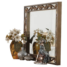 Load image into Gallery viewer, Orianne Mirror
