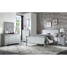 Load image into Gallery viewer, Louis Philippe Queen Bed
