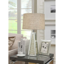 Load image into Gallery viewer, Britt Table Lamp
