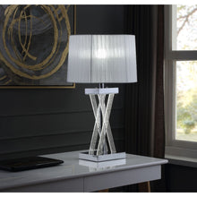 Load image into Gallery viewer, Mallory Table Lamp
