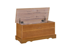 Load image into Gallery viewer, CEDAR CHEST 4695
