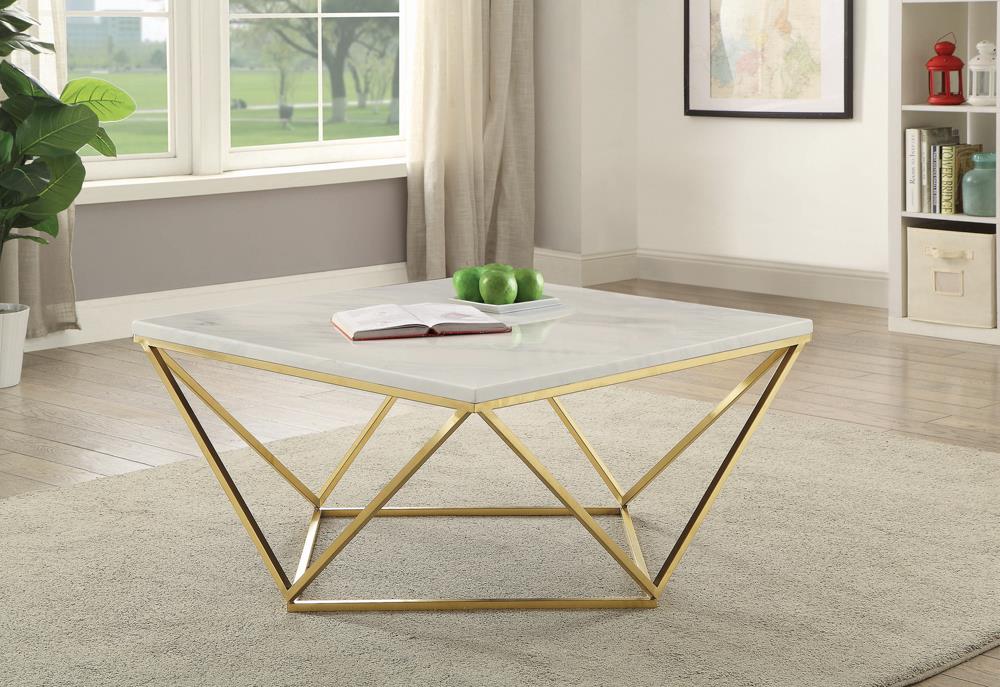 COFFEE TABLE 700846