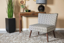 Load image into Gallery viewer, ACCENTS ACCENT CHAIR 905503
